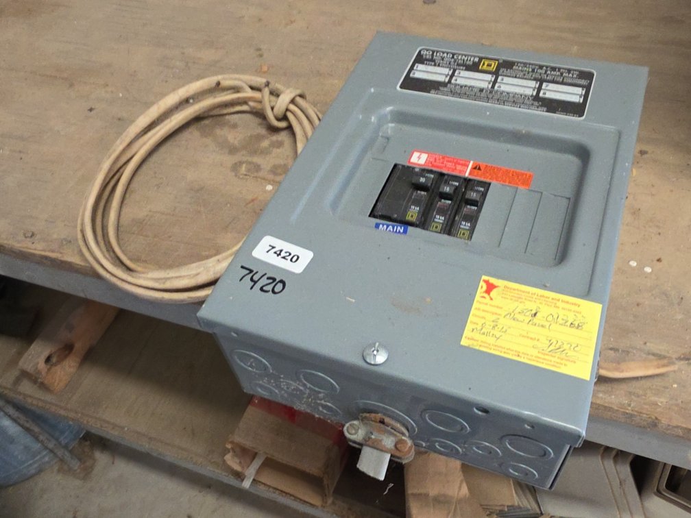 ELECTRICAL BOX W/ CORD
