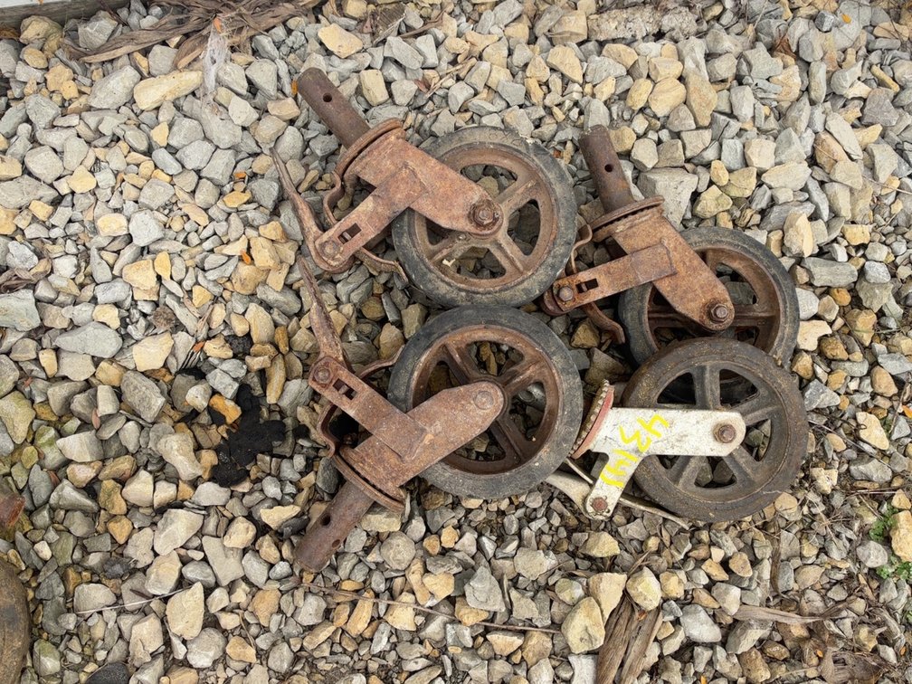 (4) SCAFFOLDING WHEELS