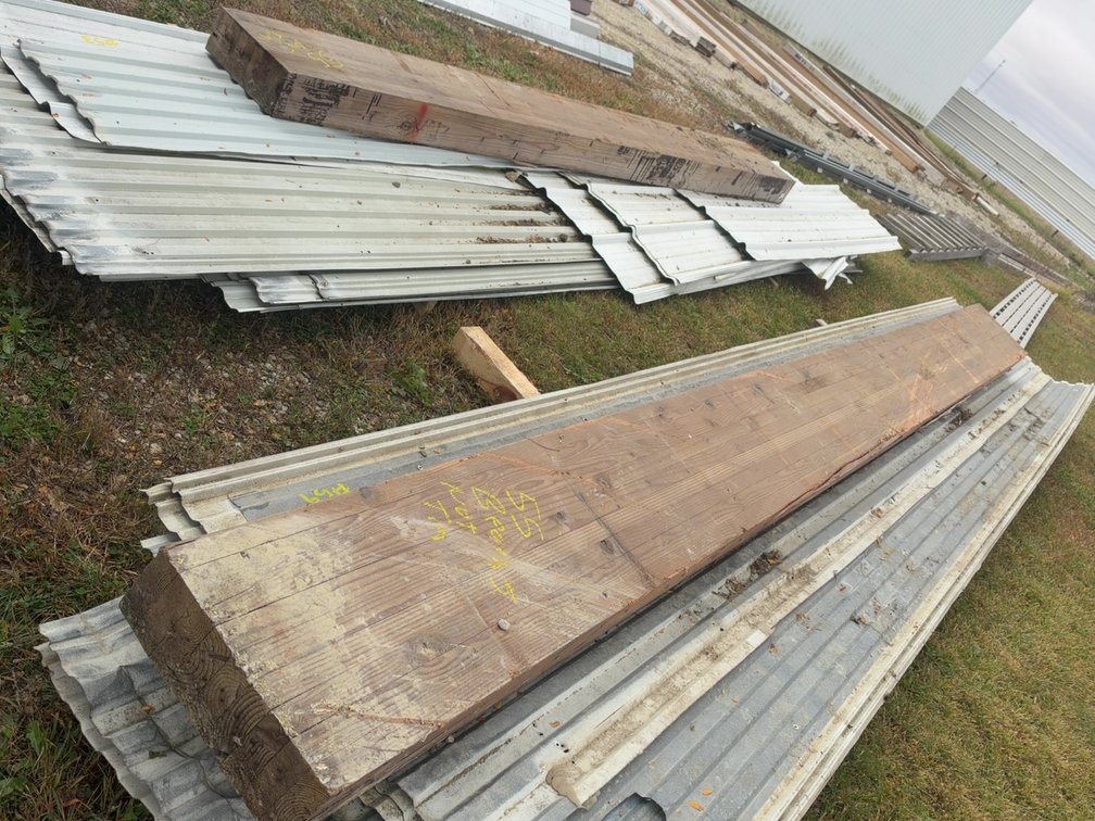 PAIR OF WOODEN BEAMS (1) 5.5"X13.5"X10' (1) 5.5"X13.5"X16'