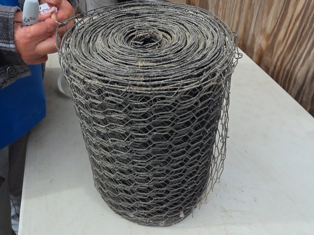 12" CHICKEN MESH