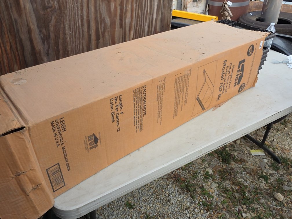 SHINGLE OVER RIDGE VENT W/ EXTERNAL BAFFLE 4'