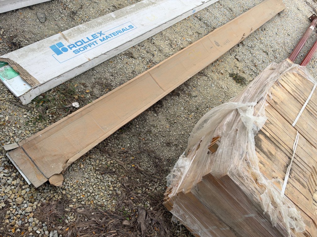 BOX OF WHITE SIDING