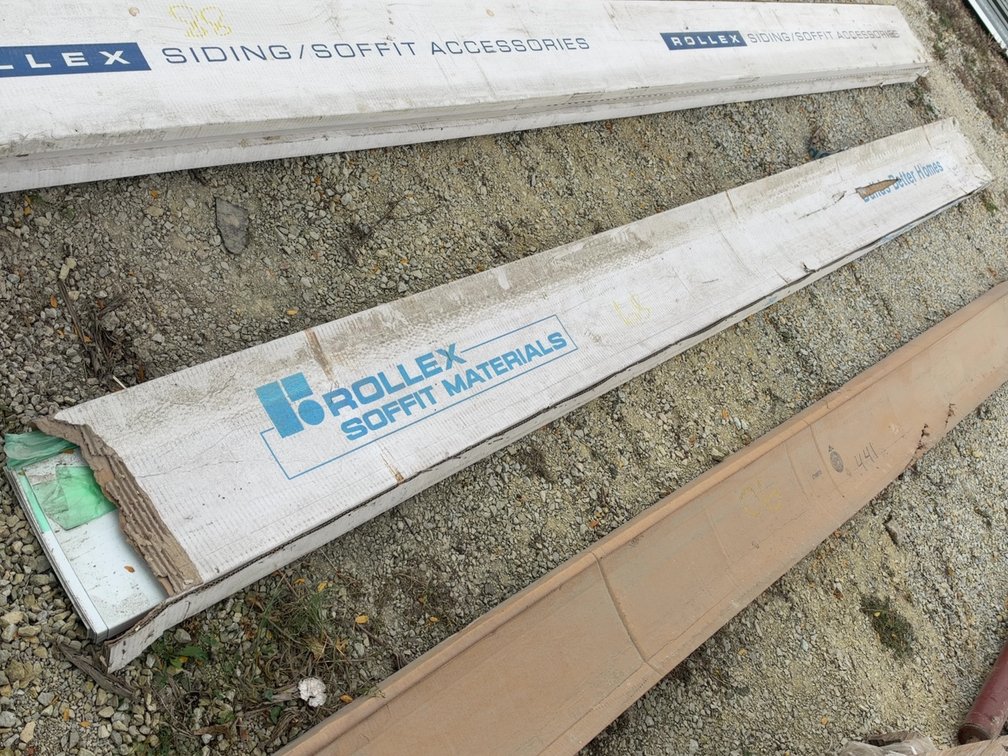 BOX OF WHITE SIDING