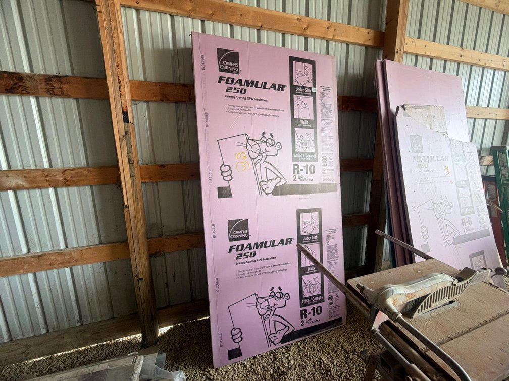 (3) 4'X8' 2" R10 INSULATION SHEETS
