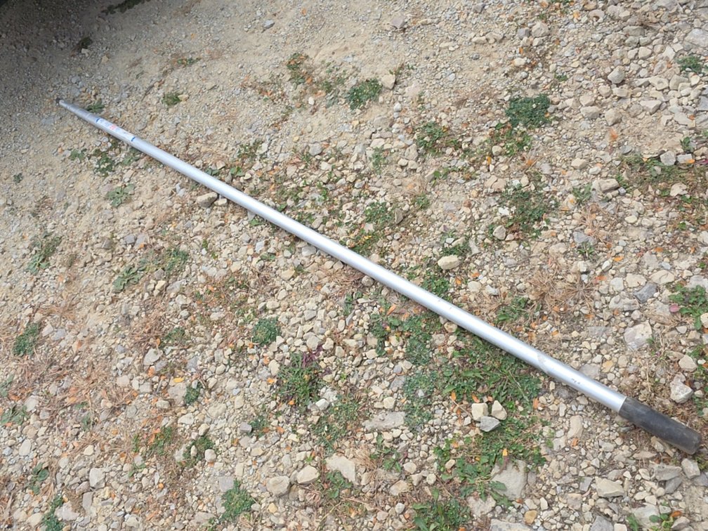 CEMENT BROOM EXTENDABLE HANDLE