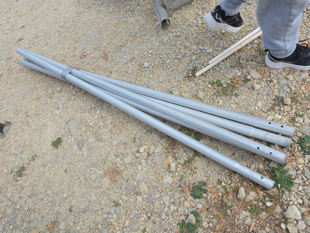 ALUMINUM BULL FLOAT HANDLES