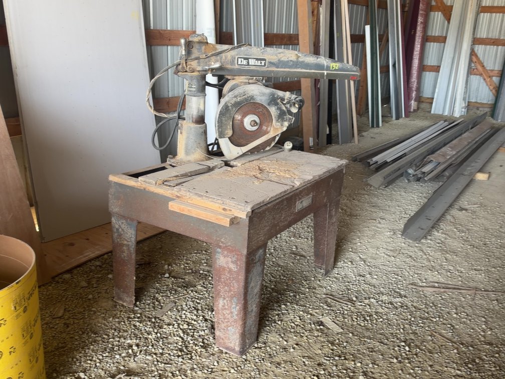 DEWALT RADIAL ARM SAW