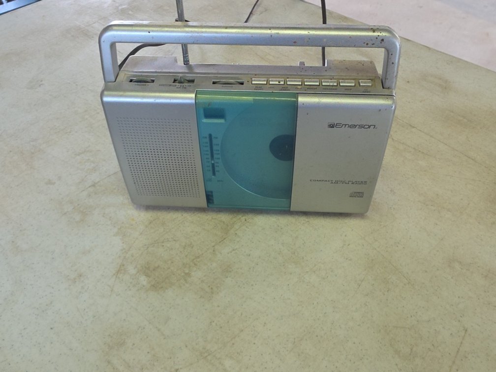 EMERSON RADIO