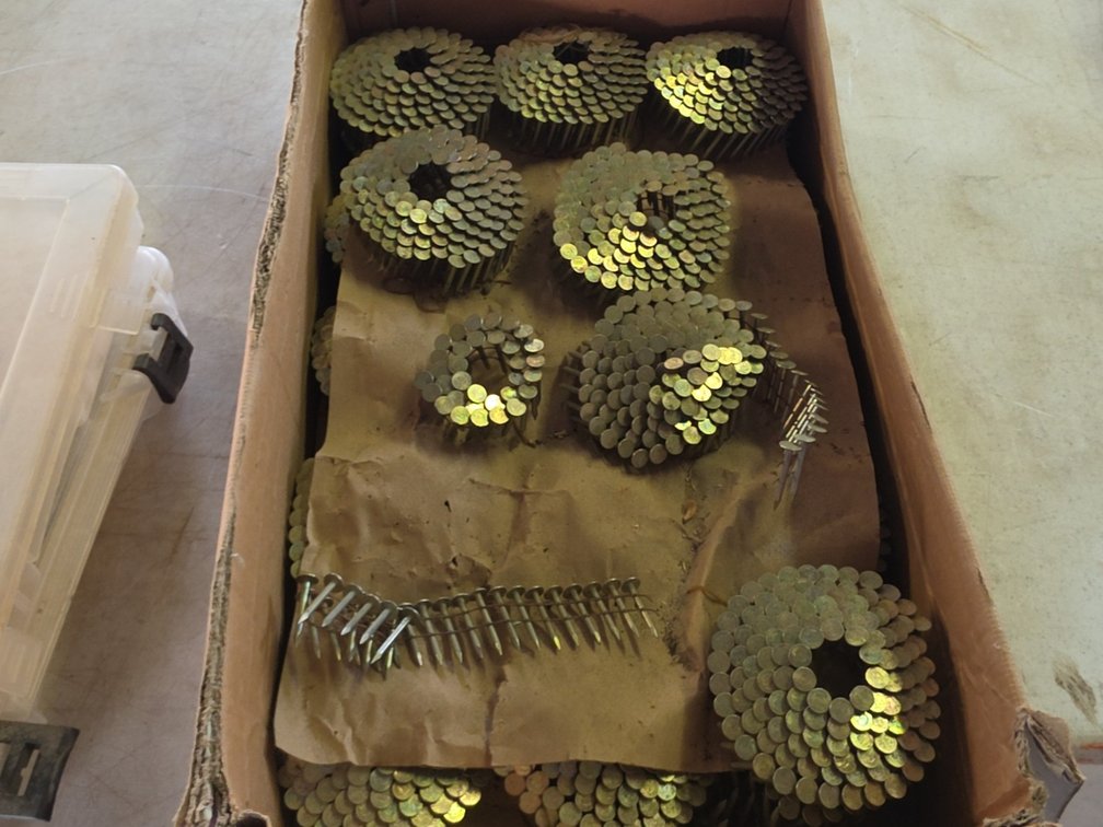 COIL ROOFING NAULS 1- 1/4" X .120 ELECTRIGALV