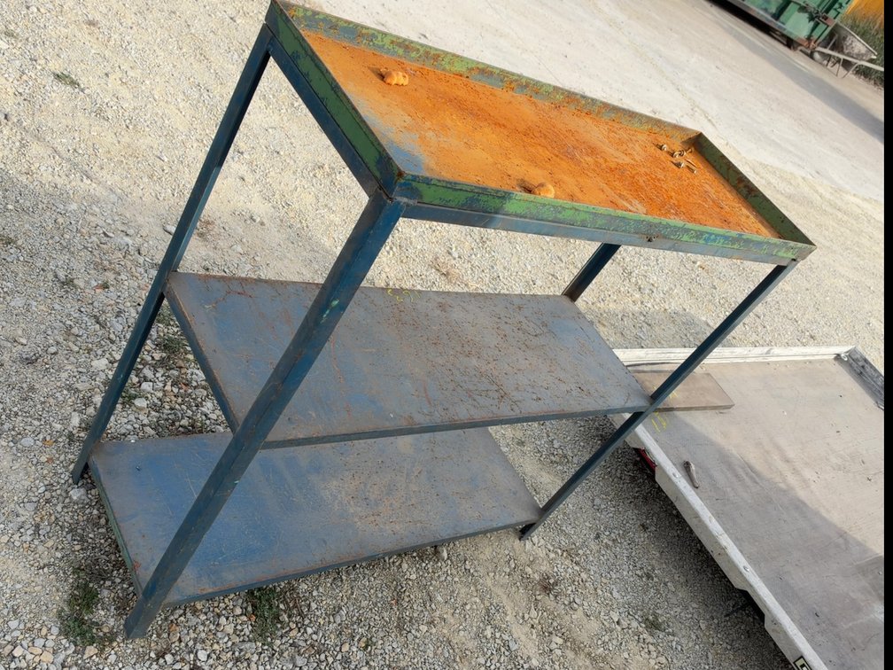 SHOP SHELF - 15.5"X45"X43"