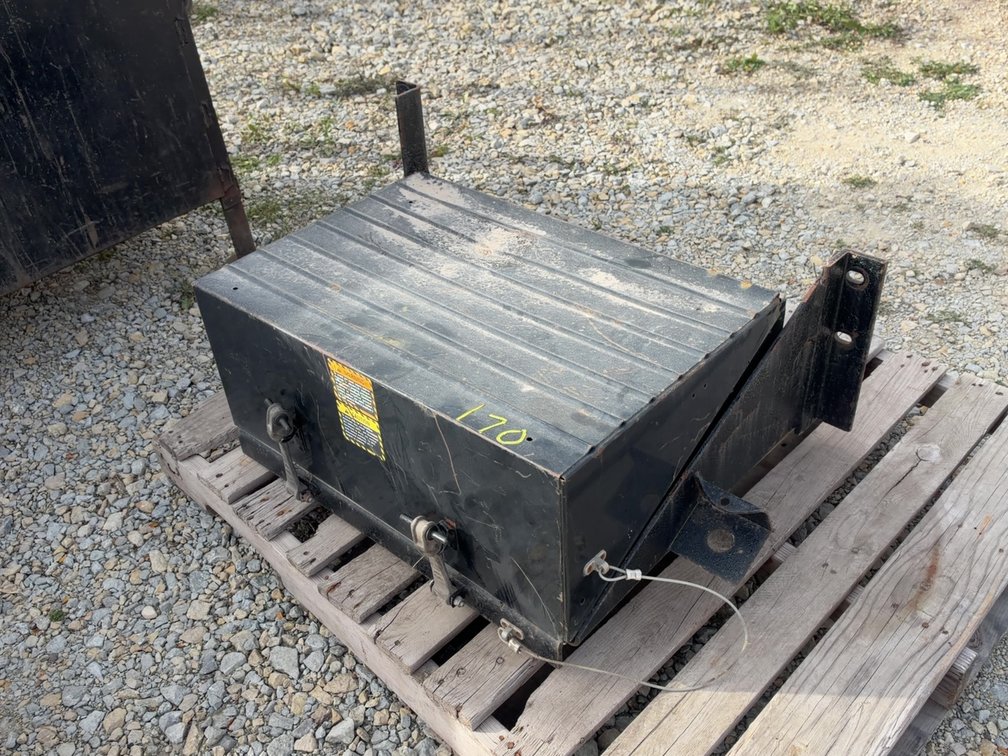 SEMI BATTERY BOX