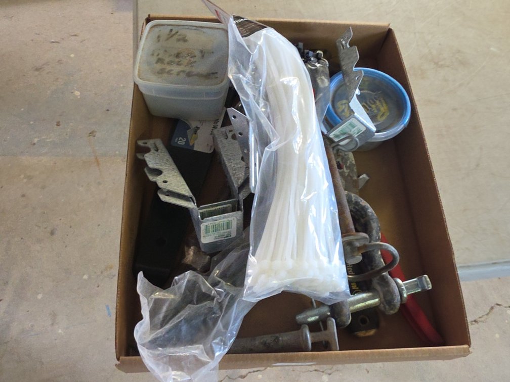 ASSORTED FLAT OF MISC HARDWARE