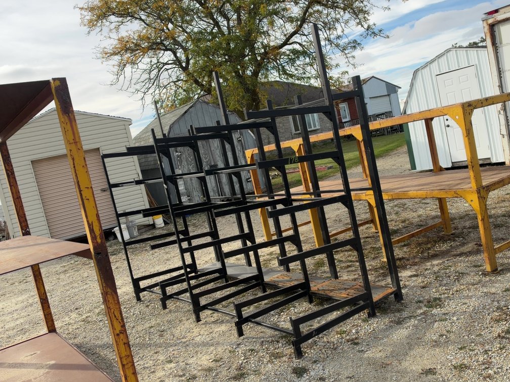 MATERIAL RACK - 118"X46"X93"