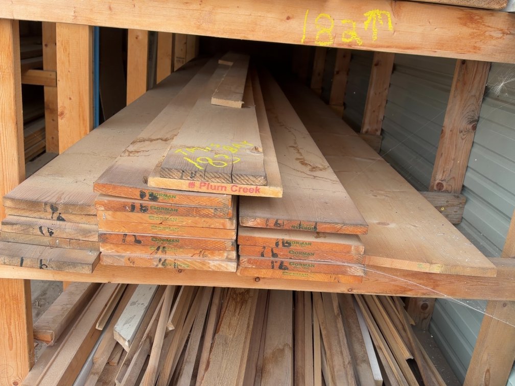 (5) 1"X8"X16' (13) 1"X10"X16' LUMBER