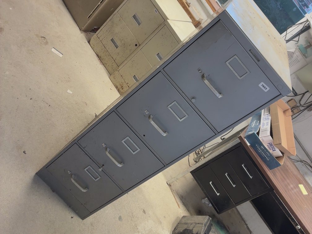 4 DRAWER FILE CABINET