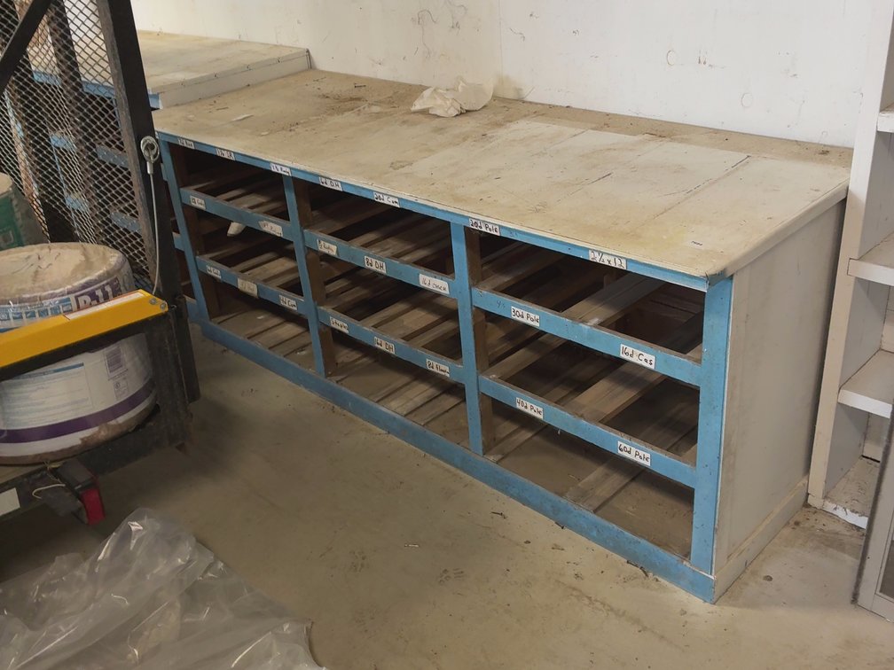 NAIL BIN HOLDER 7 FOOT