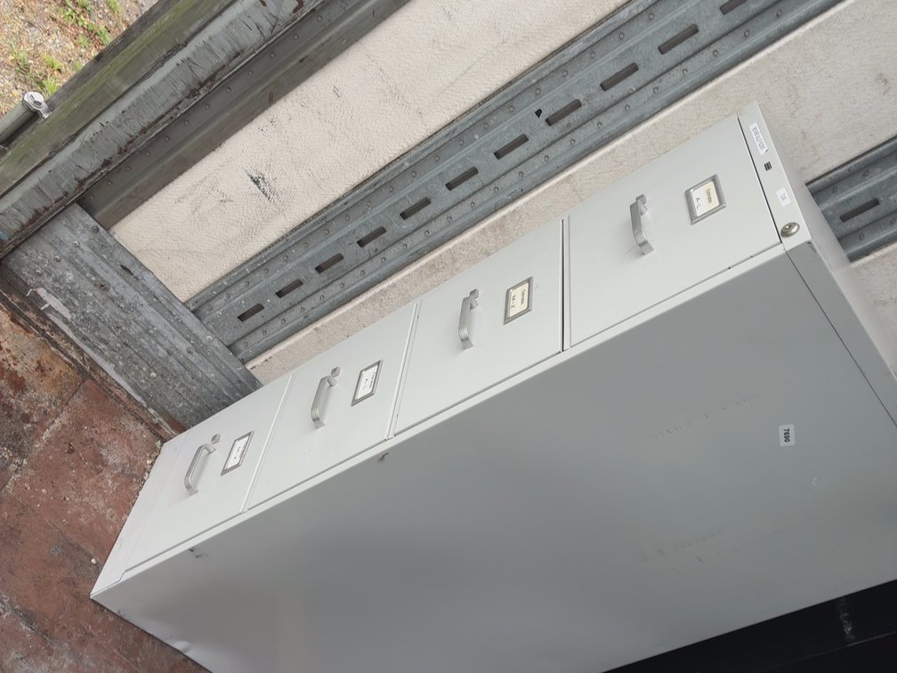 4 DRAWER FILE CABINET