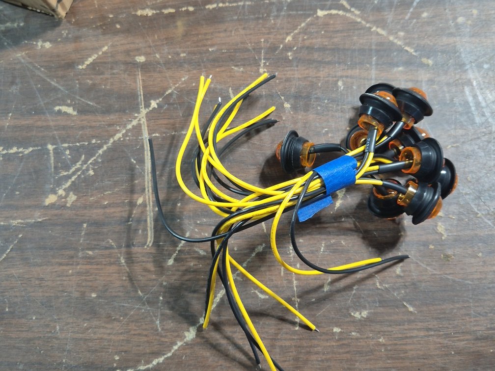 (10) 12V LED TRAILER LIGHTS