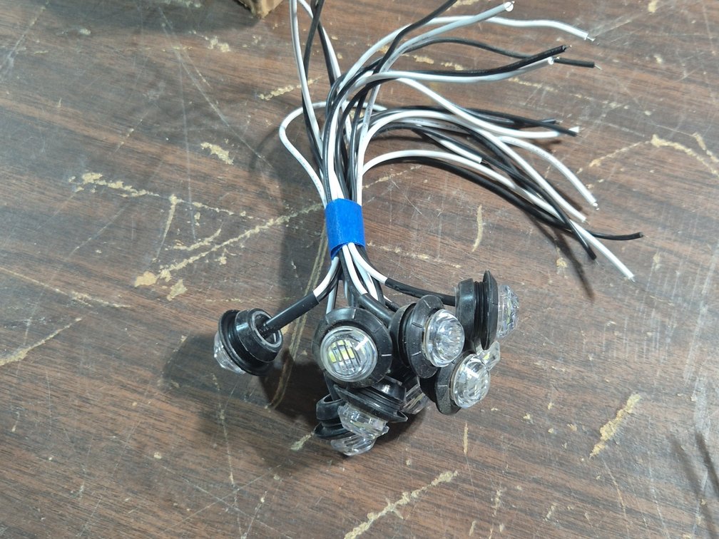 (10) 12V LED TRAILER LIGHTS