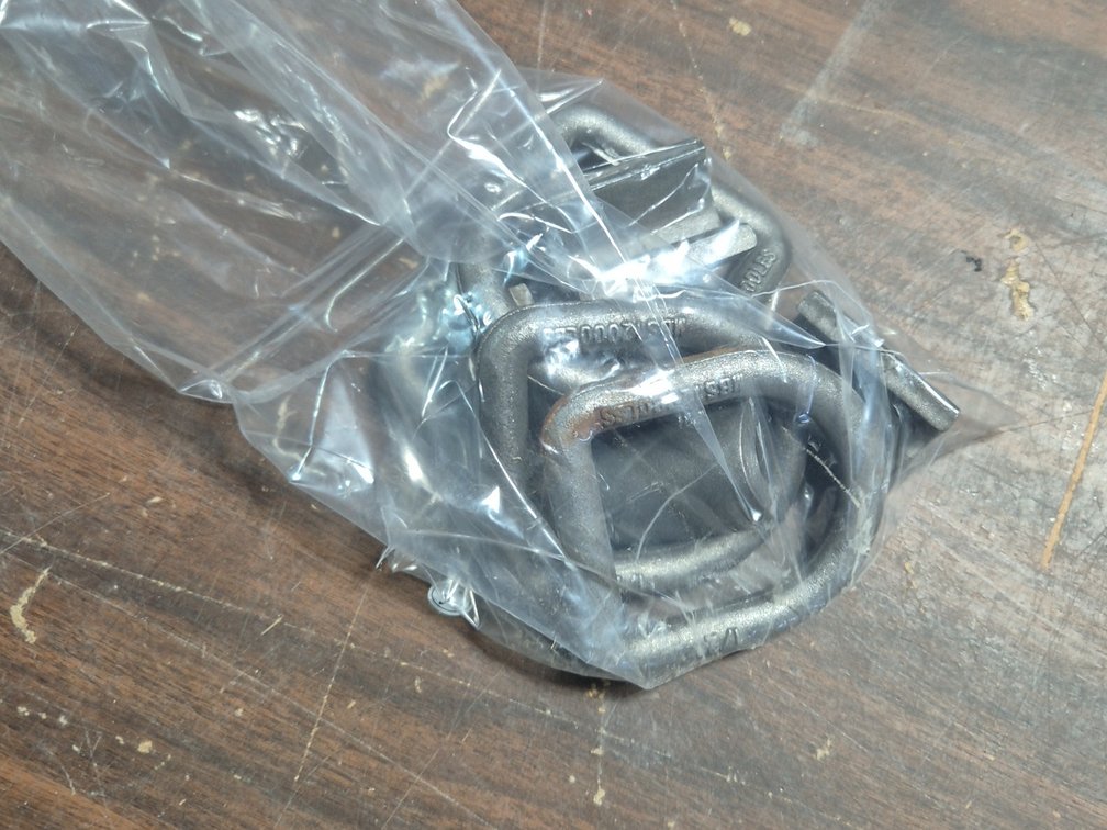 WELD ON D RINGS