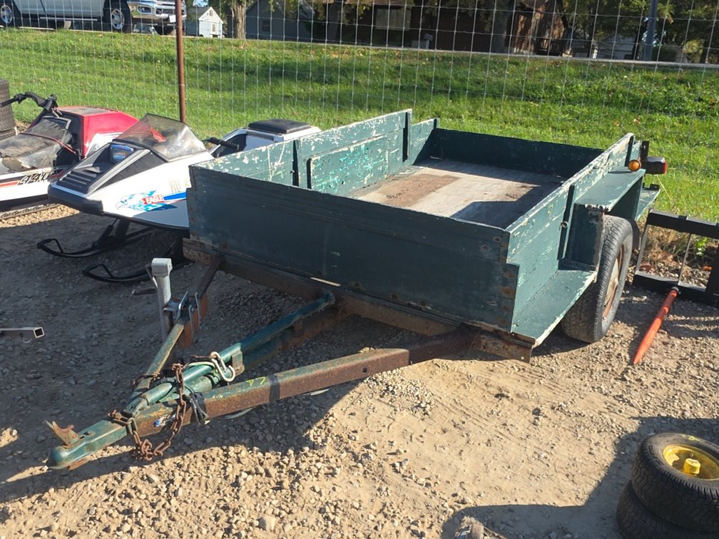 5' X 8' TRAILER W/ SPARE TIRE -FARM USE ONLY (NO TITLE OR REGISTRATION)