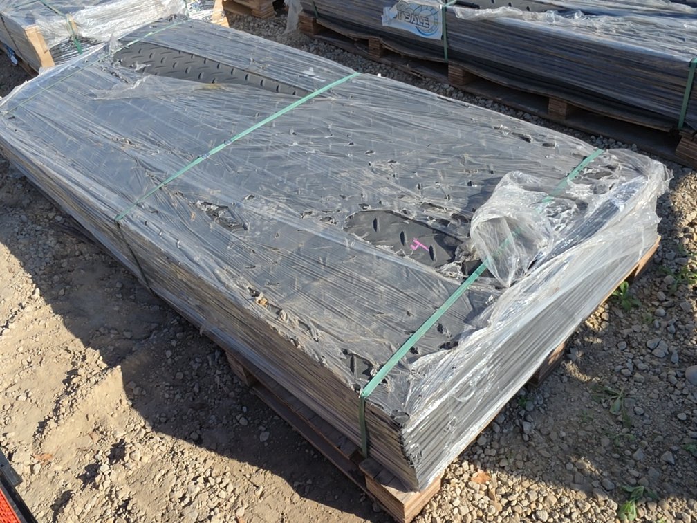 (15) 1/2" THICK 95" X 41" GROUND PROTECTION MATS