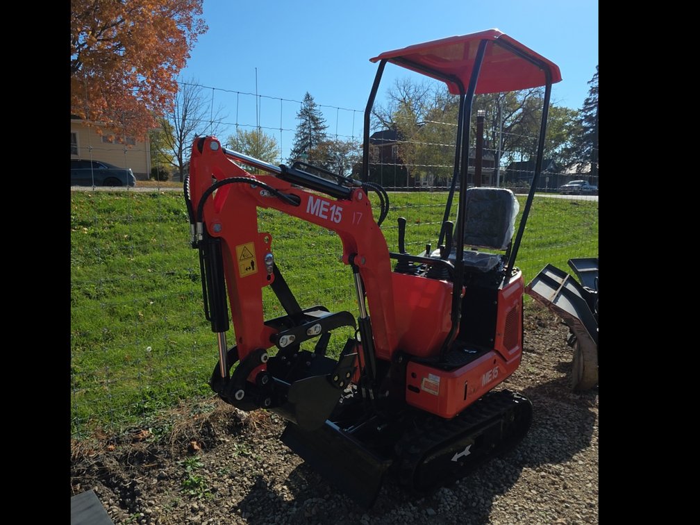 NEW ME15 MINI EXCAVATOR W/ STATIONARY GRAPPLE