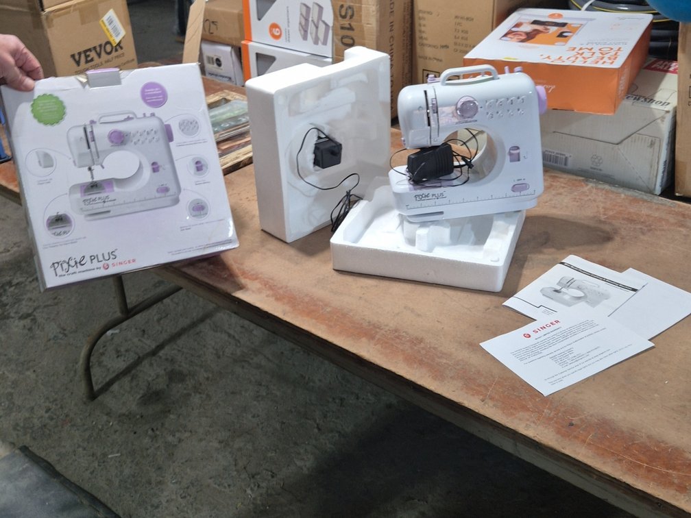 CRAFTING AND MENDING MACHINE
