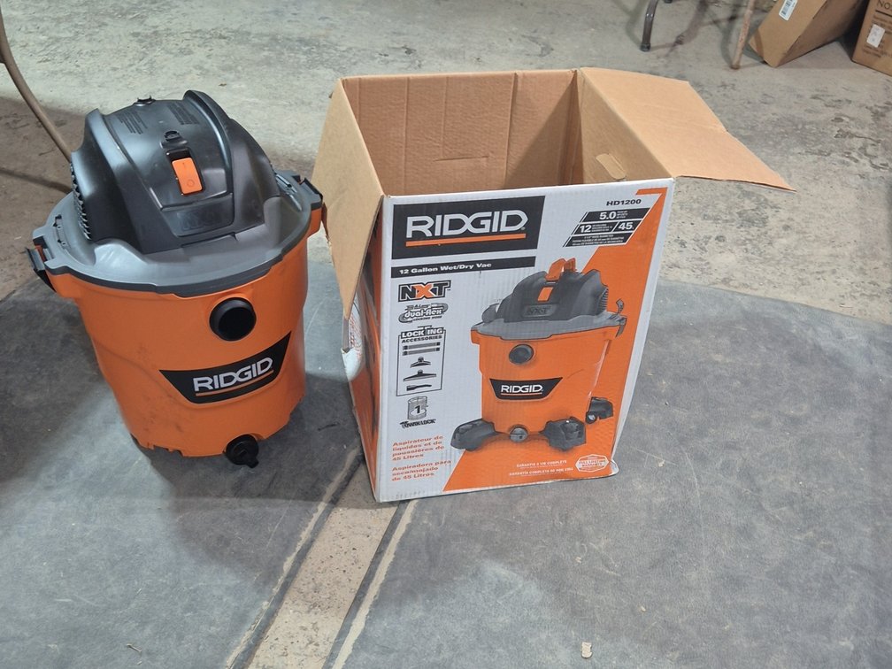 RIDGED 12GAL WET/DRY VAC
