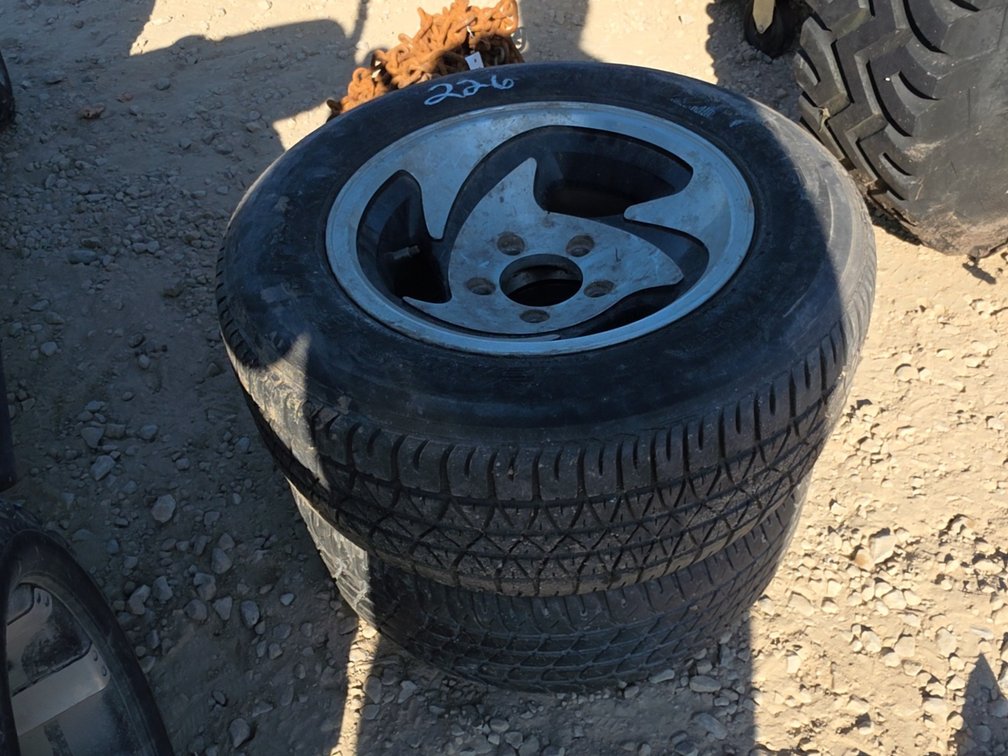 (2) CHEVY S10 5 BOLT RIMS W/ P215/60R14 TIRES