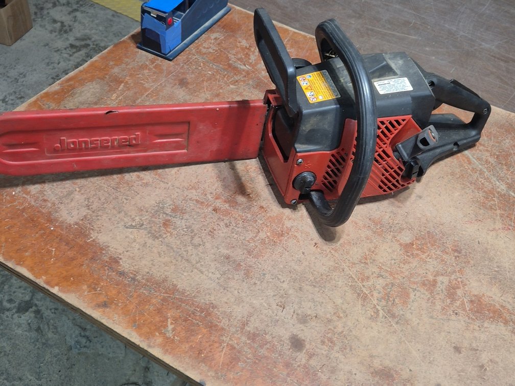 JONSRRED CHAINSAW