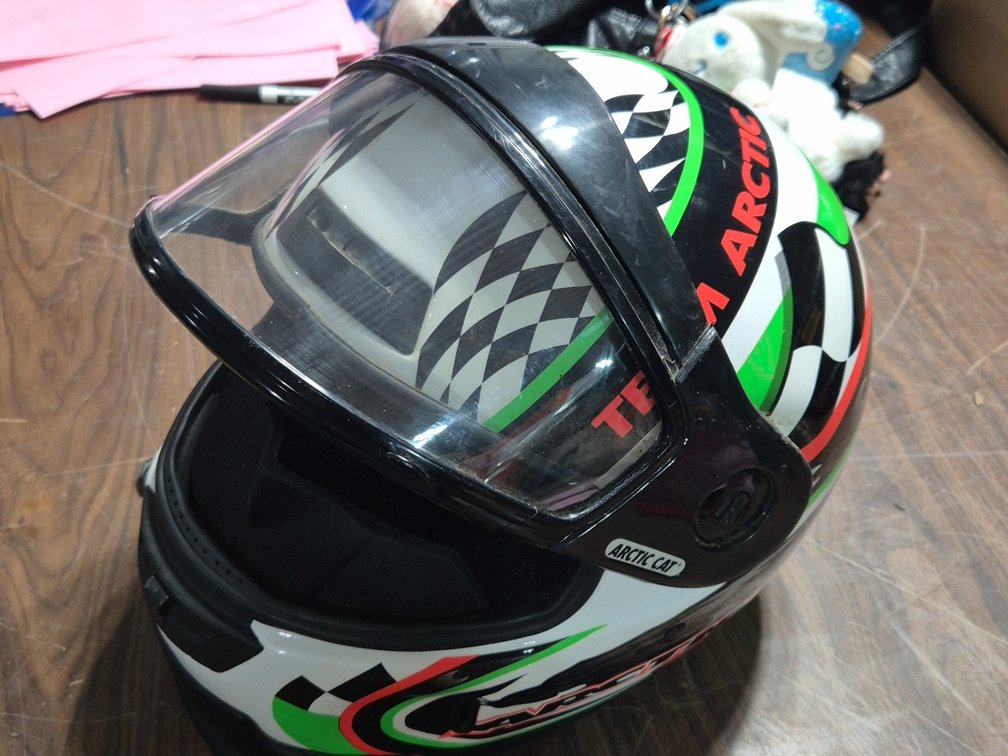 SIZE M ARTIC CAT HELMET