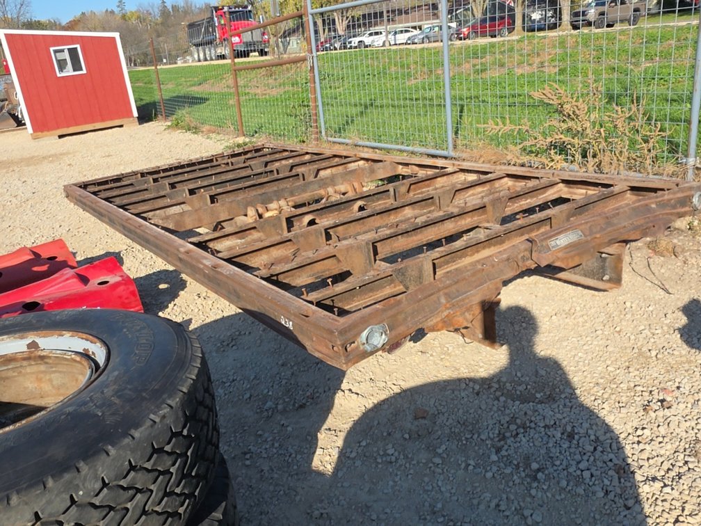 8’X17’-6” PTO DRIVEN DUMP BED WINTER WEISS