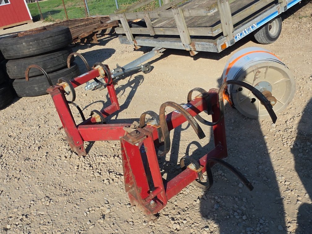 CULTIVATOR
