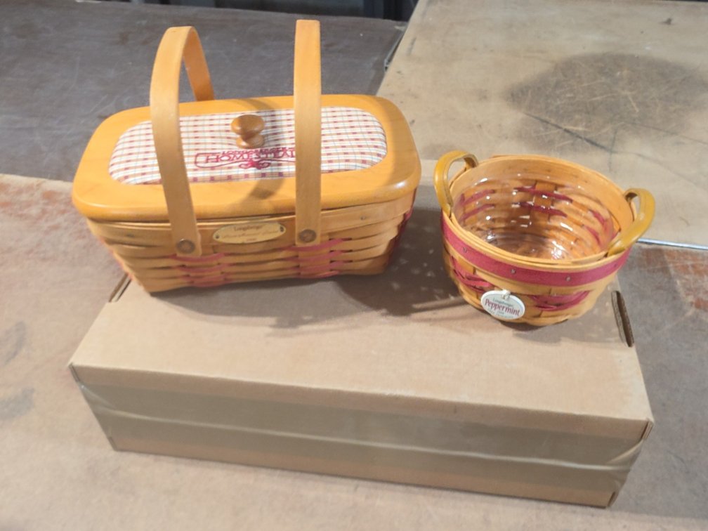 LONGABERGER HOMESTEAD (2000) & PEPPERMINT TREE TRIMMING BASKET (1999).
