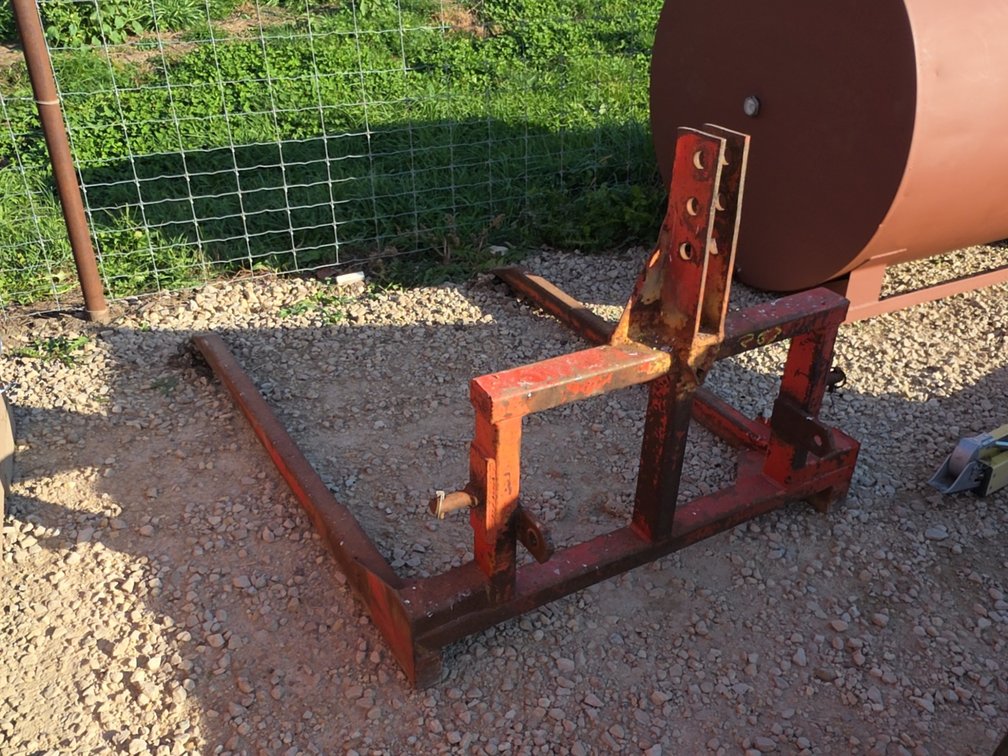 3 POINT BALE FORK