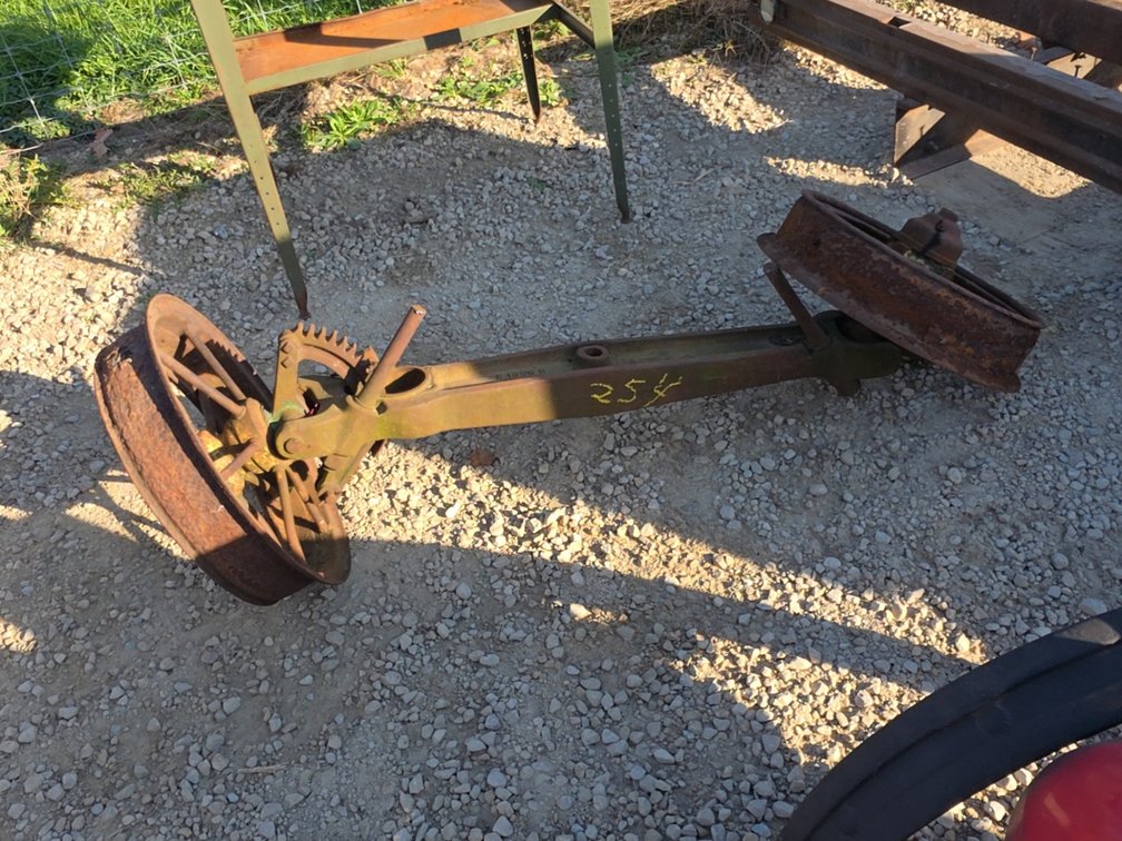 1927 JOHN DEERE D LEFT HAND STEER AXLE