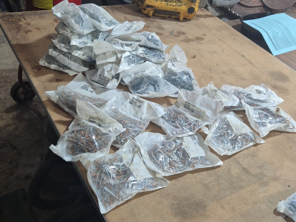 30 BAGS OF COLORD RIVITS