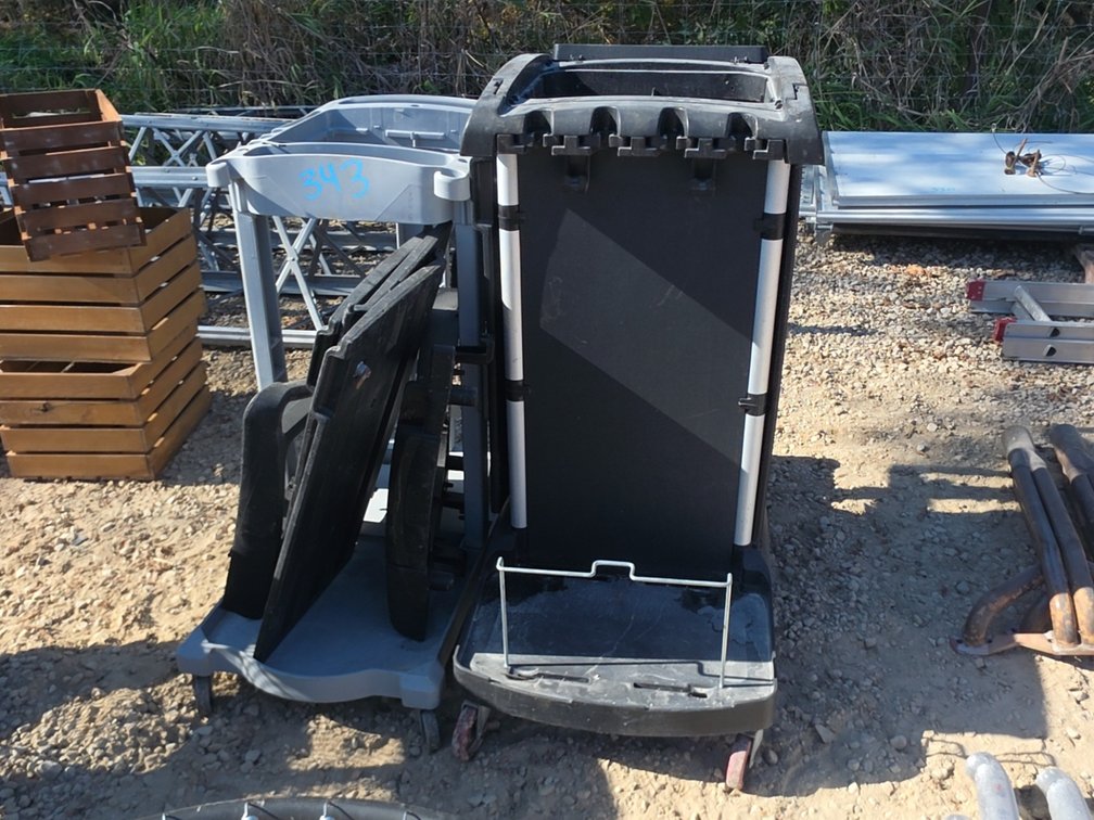 PAIR JANITOR CARTS