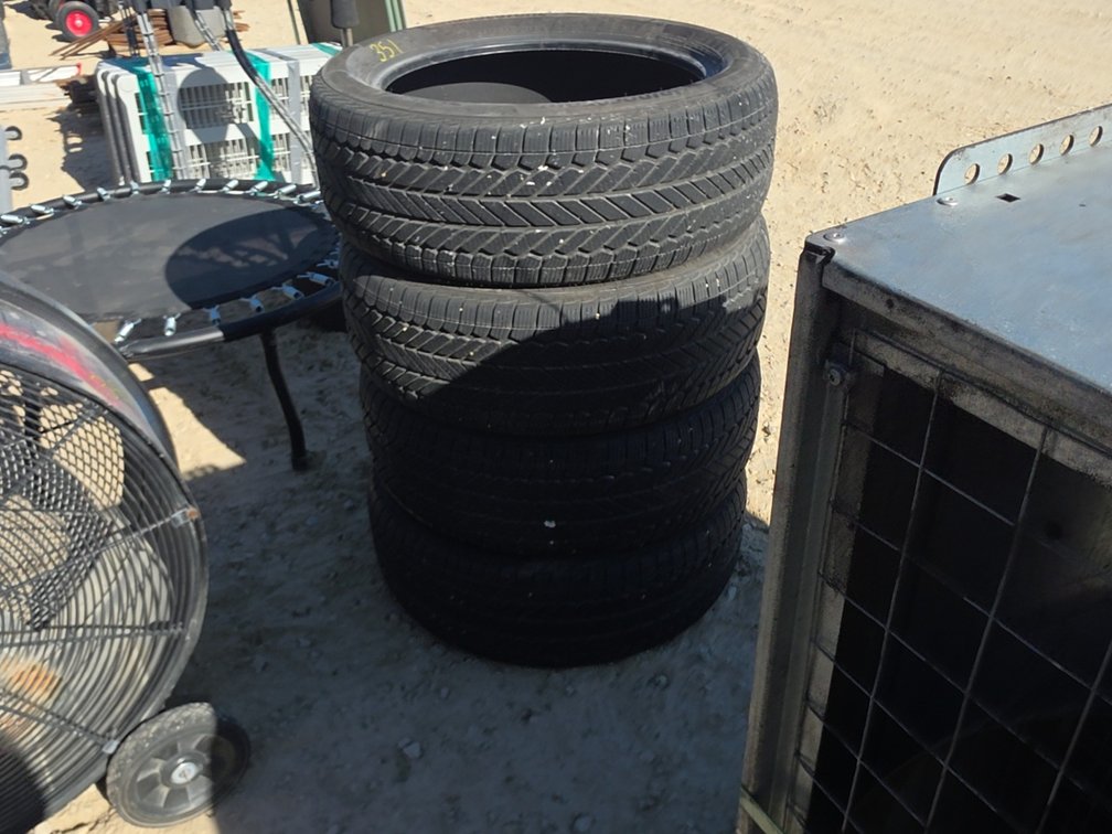 (4) 245/50R20 TIRES