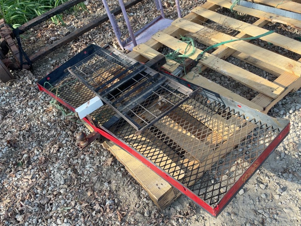 PAIR OF RECEIVER HITCH CARTS