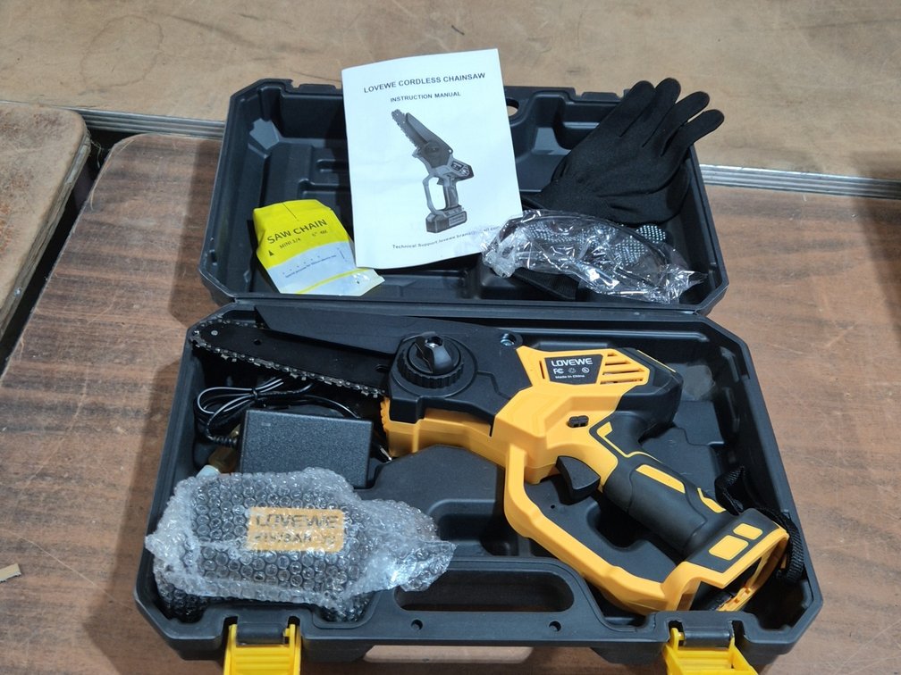 NEW MINI CHAINSAW KIT