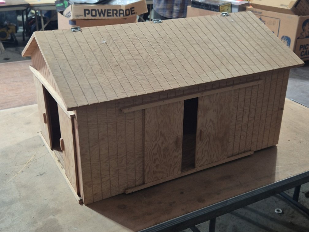 WOODEN MACHINE SHED