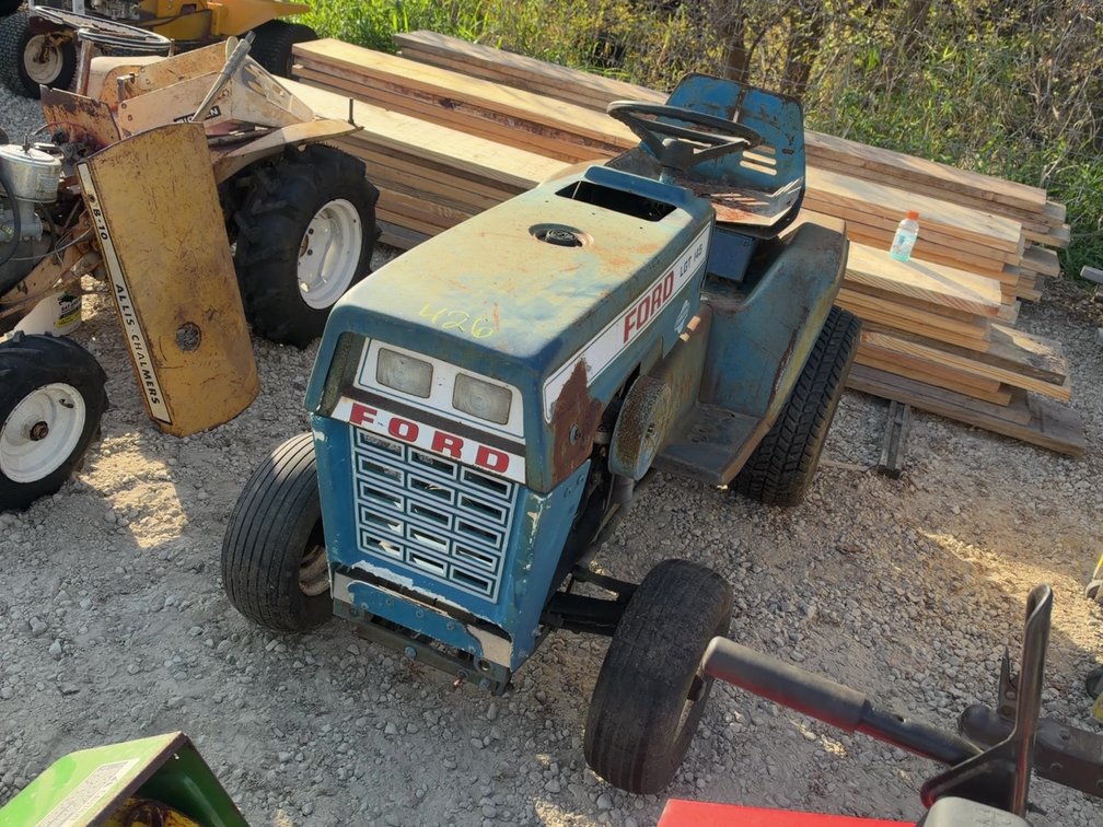 FORD LGT145 HYDROSTATIC GARDEN LAWN TRACTOR