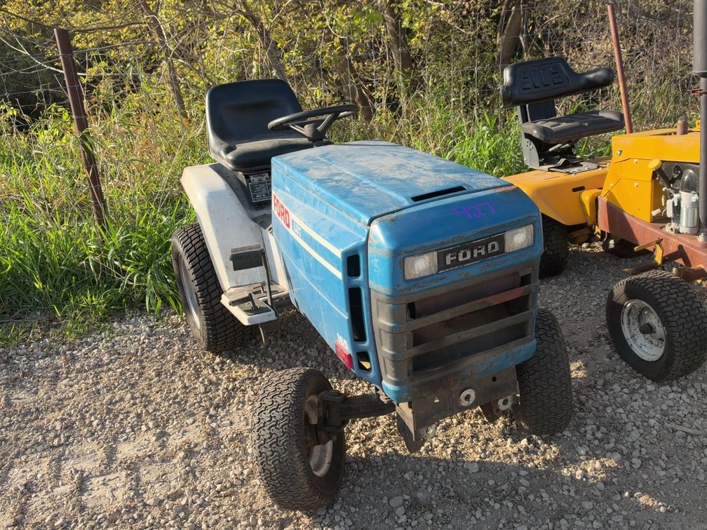 FORD LGT165 GARDEN LAWN TRACTOR