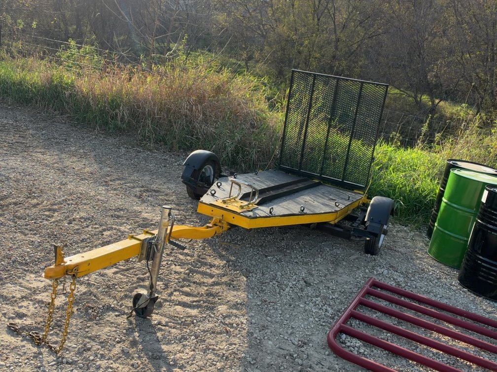 MOTORCYCLE TRAILER W/52" RAMP - NO REGISTRATION