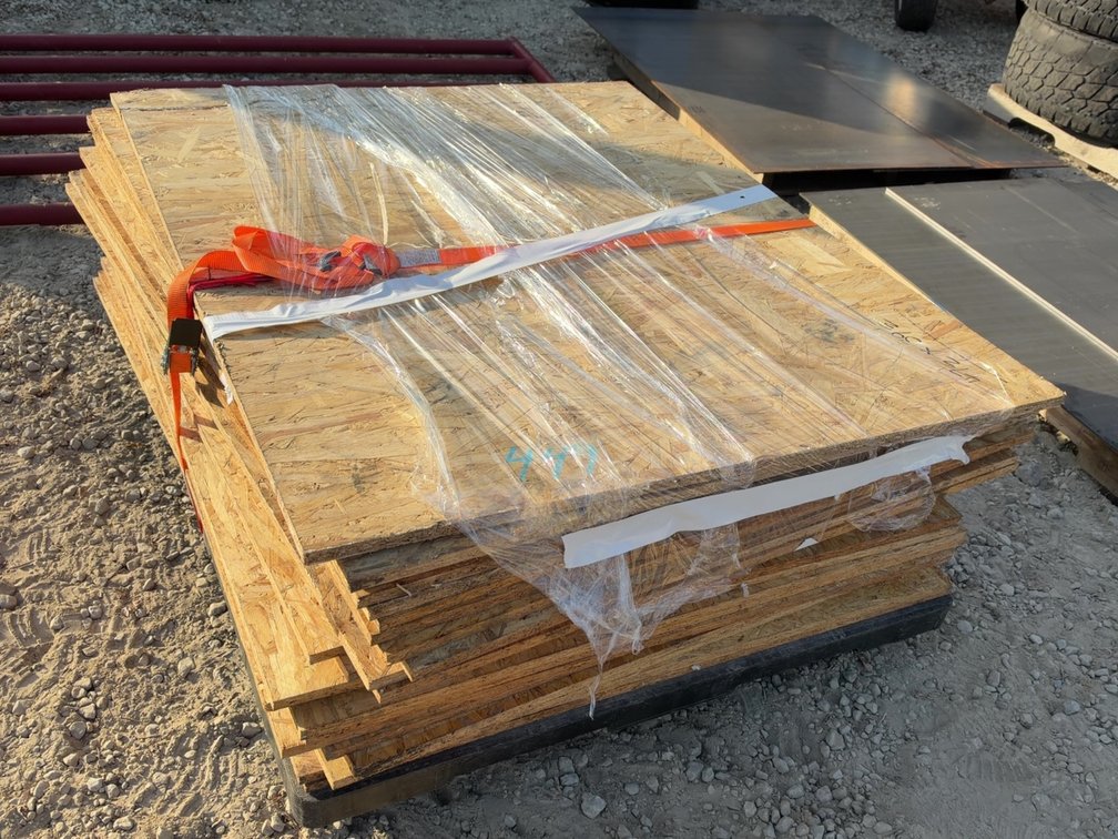 (25) PIECES OF 47.5"X39.5" PLYWOOD