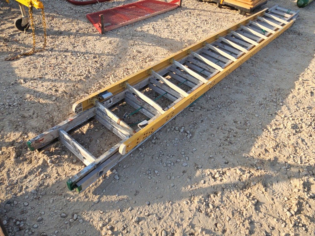 (1) 12.5' FIBERGLASS (1) 32' WERBER ALUMINUM LADDER
