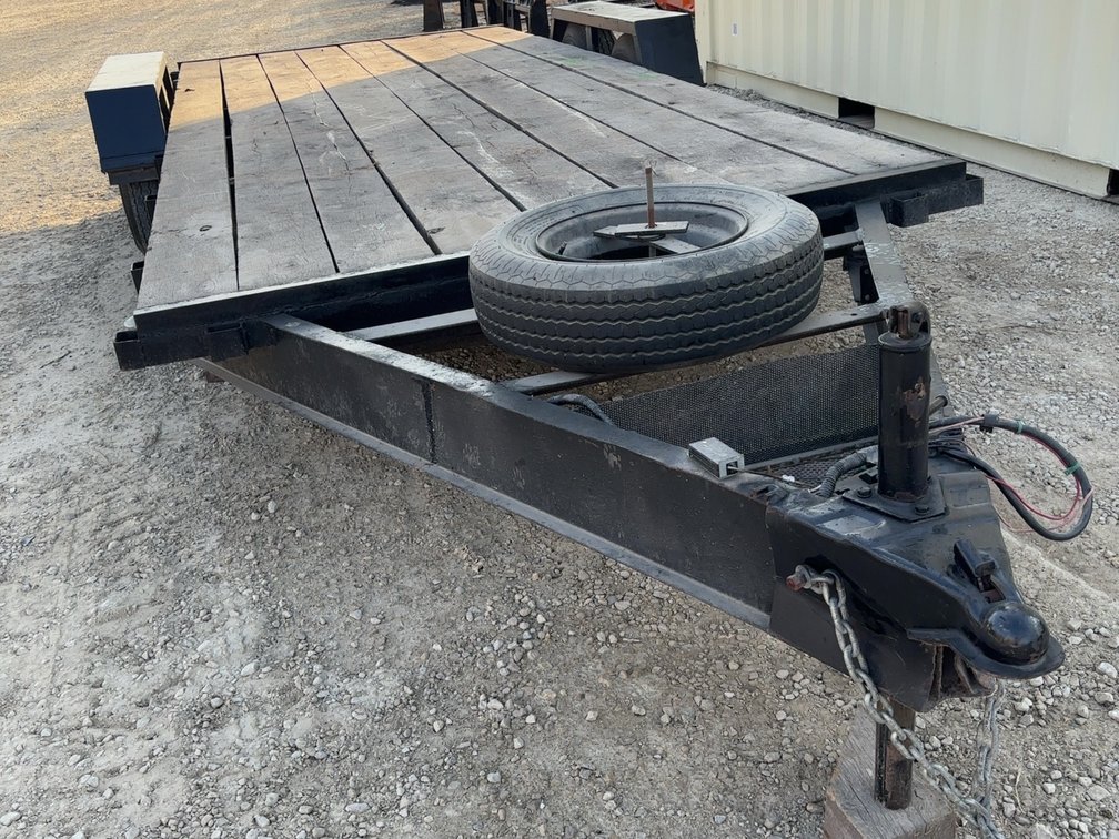16X6.5 FARM TRAILER - NO TITLE FARM USE ONLY