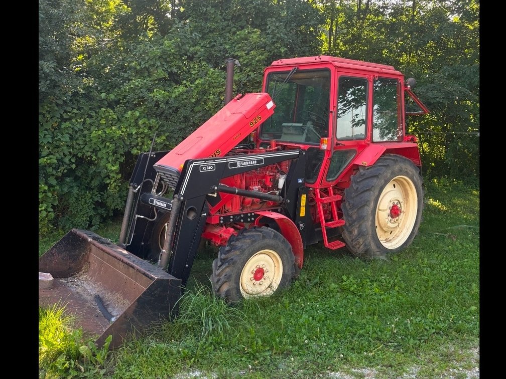 *OFFSITE* BELARUS 925 TRACTOR W/LOADER *LOCATED SPRING VALLEY, MN